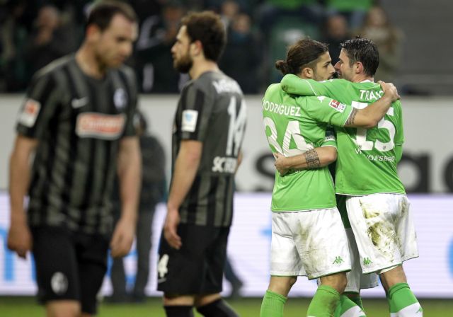 Σούπερ Ντε Μπρούιν στη νίκη της Βόλφσμπουργκ…